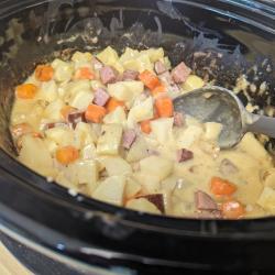 Photo of Smoked sausage and potatoes — © Benoit Duffez